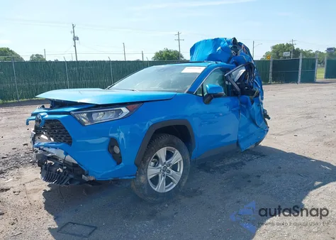 2019 Toyota Rav4 Xle from USA, damaged, VIN 2T3P1RFV1KC016808